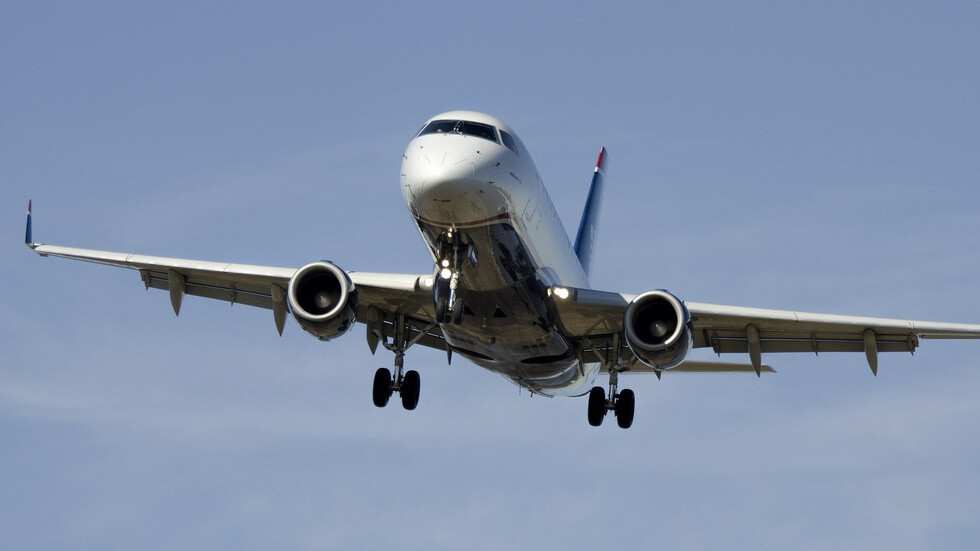 Четири дни власти крият тежък авиоинцидент в София на 6