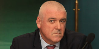 След среща на Борисов с Младен Маринов зам. главният секретар на МВР и директорът на ГДБОП са освободени от длъжност