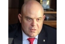 Главния прокурор Иван Гешев остро осъжда езика на омразата от парламентарната трибуна