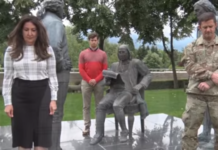 Херо Мустафа и служителите от посолството на САЩ почетоха Христо Ботев