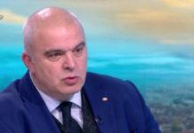 Маноил Манев, ГЕРБ-СДС: Албена Симеонова и Дейвид Бодил се познават от 2019 г.