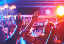 Натискът на собственици на заведения върху държавата е арогантен. Да сравнят мерките в България и другите европейски страни