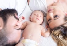 България е втора в ЕС по брой на извънбрачните деца