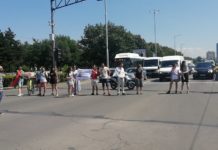Гавра! Десетина протестиращи блокираха половин София