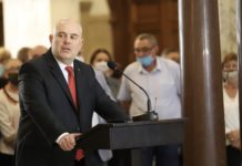 Главният прокурор: Радев слезе при Йоло Денев и се съюзи с Черепа и политическата мафия (пълен текст на изявлението и видео)