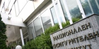 Без запори върху пенсиите до 650 лева