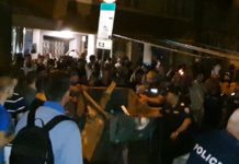 Сцените пред БНТ бяха свинщина, защо президентът не се разграничи