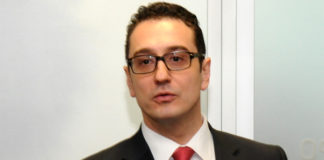 Шефът на агенцията за инвестиции на разпит за „златните паспорти“