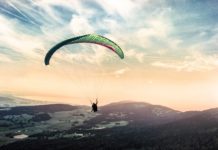 Мъж загина с парапланера си край Сопот