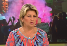 Лечева обяви, че хората на Радостин Василев поръчали софтуер на многократно завишена цена, той не отговори