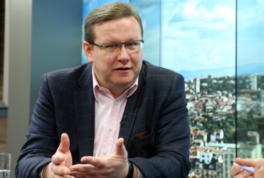 Добро, макар и закъсняло, решение на bTV, защото Мария прави слаба политическа пропаганда, а не журналистика