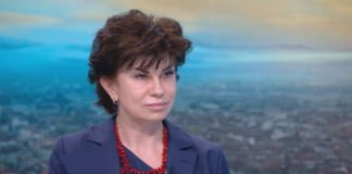 Майка на дете с аутизъм към „Системата ни убива“: Какво работите? Лежите по площадите!