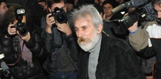 Какво работи на протестите „общинарят“ Пламен Даракчиев?