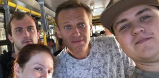 Радев на практика подкрепи репресиите срещу Навални, замълча още по-оглушително