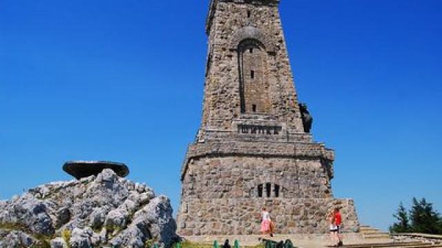 Паметникът на свободата на връх Свети Никола ще бъде затворен