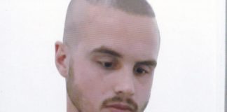 Полицията издирва 22-годишно момче