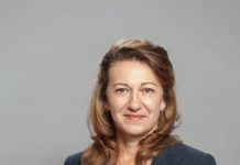 Съветничка от „Демократична България“: Европейските посланици са мишки