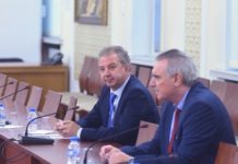 И НФСБ подкрепя ГЕРБ за нова конституция, трябват още 4 гласа, за да стартира процедурата