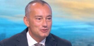 Николай Младенов е вторият български политик в „Досиетата Пандора“