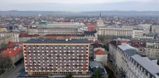 Столичната община се обяви срещу събарянето на хотел „Рила“