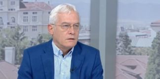 Депутатите свалиха проф. Петко Салчев от поста управител на здравната каса