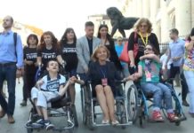 Използването на деца за политически цели прерасна в употреба на инвалиди за сваляне от власт