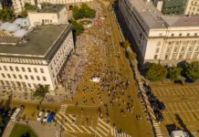 1180 човека участваха във „Великото народно въстание“ към 10.30 часа