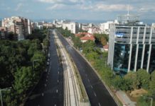 Жителите край бул. „България“ в София излязоха на протест срещу гонките и шума