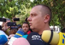 Полицията проверява записи от камерите, за да види кой е складирал камъните и бутилките за протеста