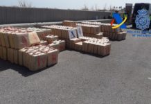 9 българи арестувани в Испания за трафик на 35 тона хашиш с яхти