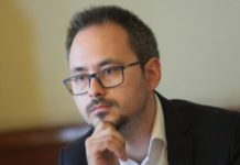 Заради членство в партията на Цветанов Виктор Серафимов вън от УС на БНТ