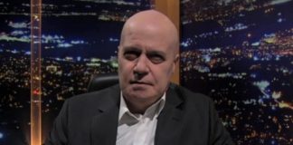 Слави Трифонов: Спецов и жената на Лорер се върнаха. Чакаме Миро, Киро, баджанак му, леля му, чичо му и цялата рода да заемат постове във властта