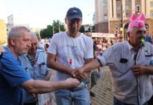 Слуга на „Отровното трио“ пропагандира фалшиви новини срещу Борисов