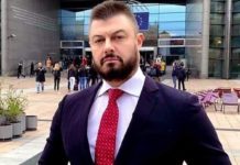 В последния момент Доган махна Ализан Яхова като водач на листата си във Враца и сложи Николай Бареков