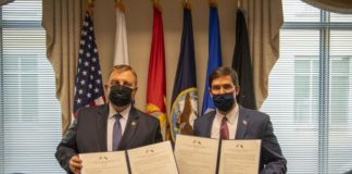 Каракачанов подписа в Пентагона „Пътна карта“ за модернизирането на армията