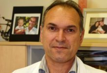 Кацаров се изплаши или някой му нареди, но върна проф. Богов в „Александровска“