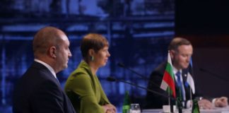 Гавра с Радев във фейсбук за конфуза в Талин: Не им ли обясни на естонците, че няма такъв вирус и Борисов плаши протестиращите