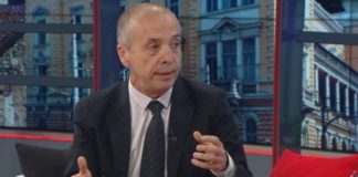 Мангъров все пак си направил тест за коронавирус