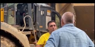 Работник към премиера: Господ да ви благослови, че ни дадохте работа (ВИДЕО)