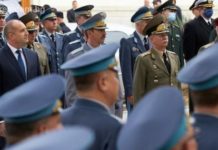 COVID за политупотреба. Или как да накараш хората да спазват правила, когато президентът ги отрича?