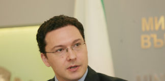 Даниел Митов: На Радев много му харесва да управлява и това е очевидно