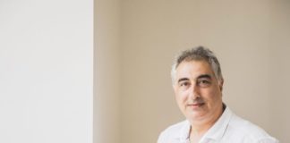 Варненски неврохирург е в тежко състояние с ковид-19, спешно се търси плазма