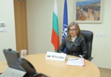 Захариева: Северна Македония не е готова за ЕС