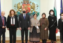 Агентите на ДС Искра, Сандра и Тодор отличени с Почетния знак на държавния глава