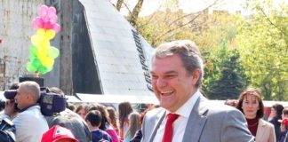 Защо Румен Петков кълне властта, от която всяка година получаваше през декември по един милион от излишъка