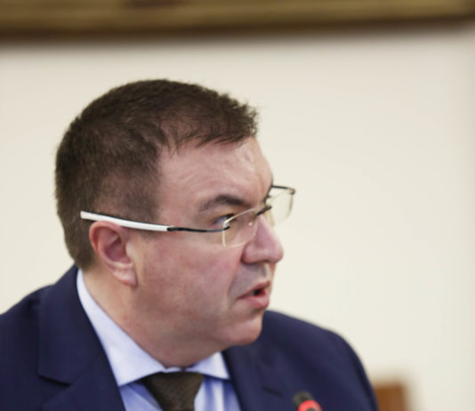 Костадин Ангелов: Възнагражденията на младите лекари ще бъдат осигурени