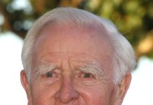 Отиде си един майсторите на шпионския трилър Джон льо Каре