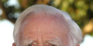 Отиде си един майсторите на шпионския трилър Джон льо Каре