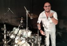 Барабанистът на „Канарите“ влиза в затвора, карал дрогиран