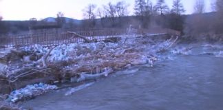 Ново плаващо сметище в Струма